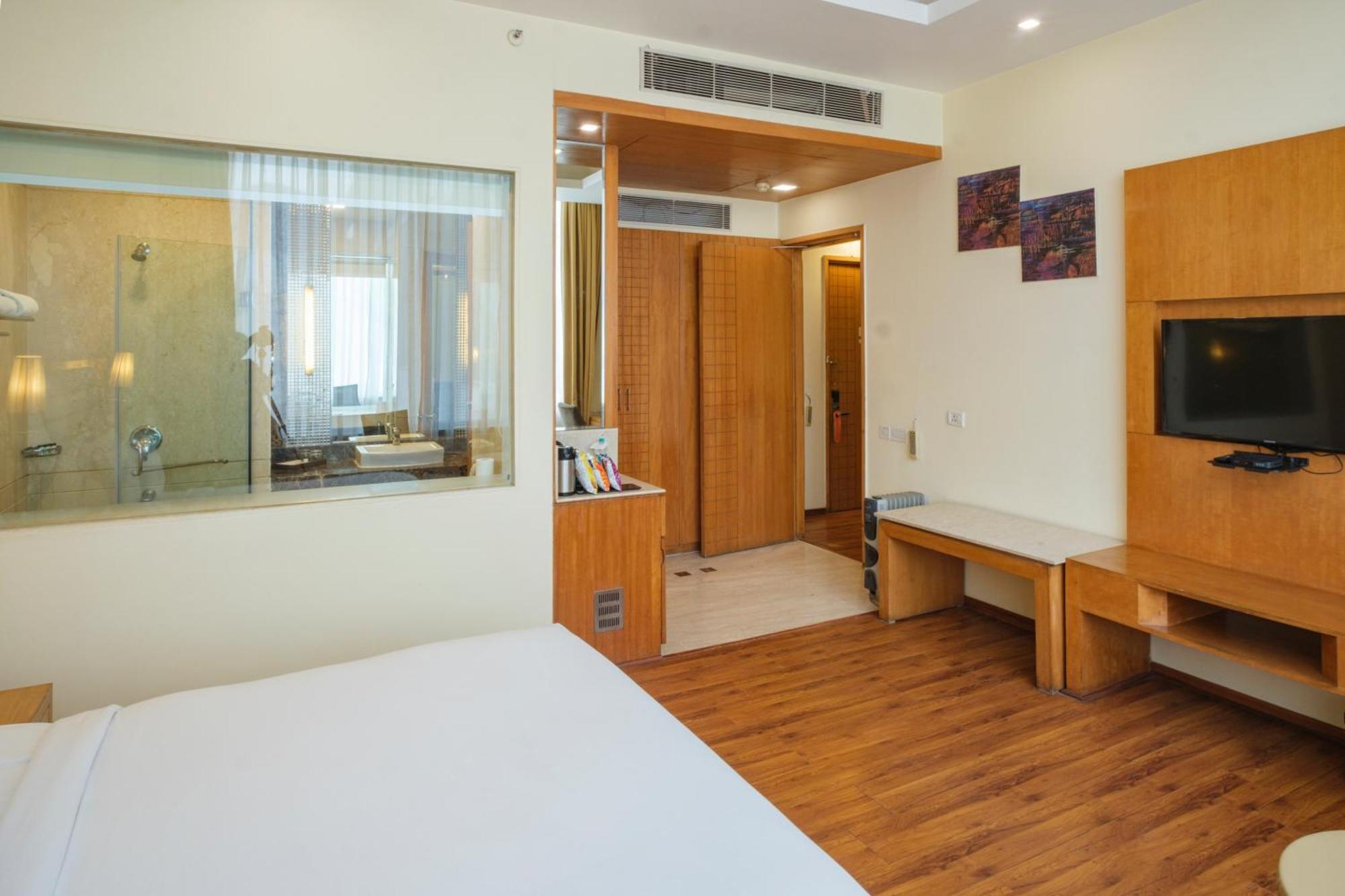 Opulent By Udman Chhattarpur New Delhi Exterior photo